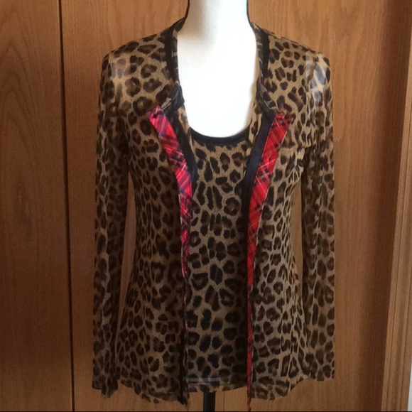 Lynn Richie Silver Tops - NWOT Lynn Richie Silver 2-Piece Silk Top